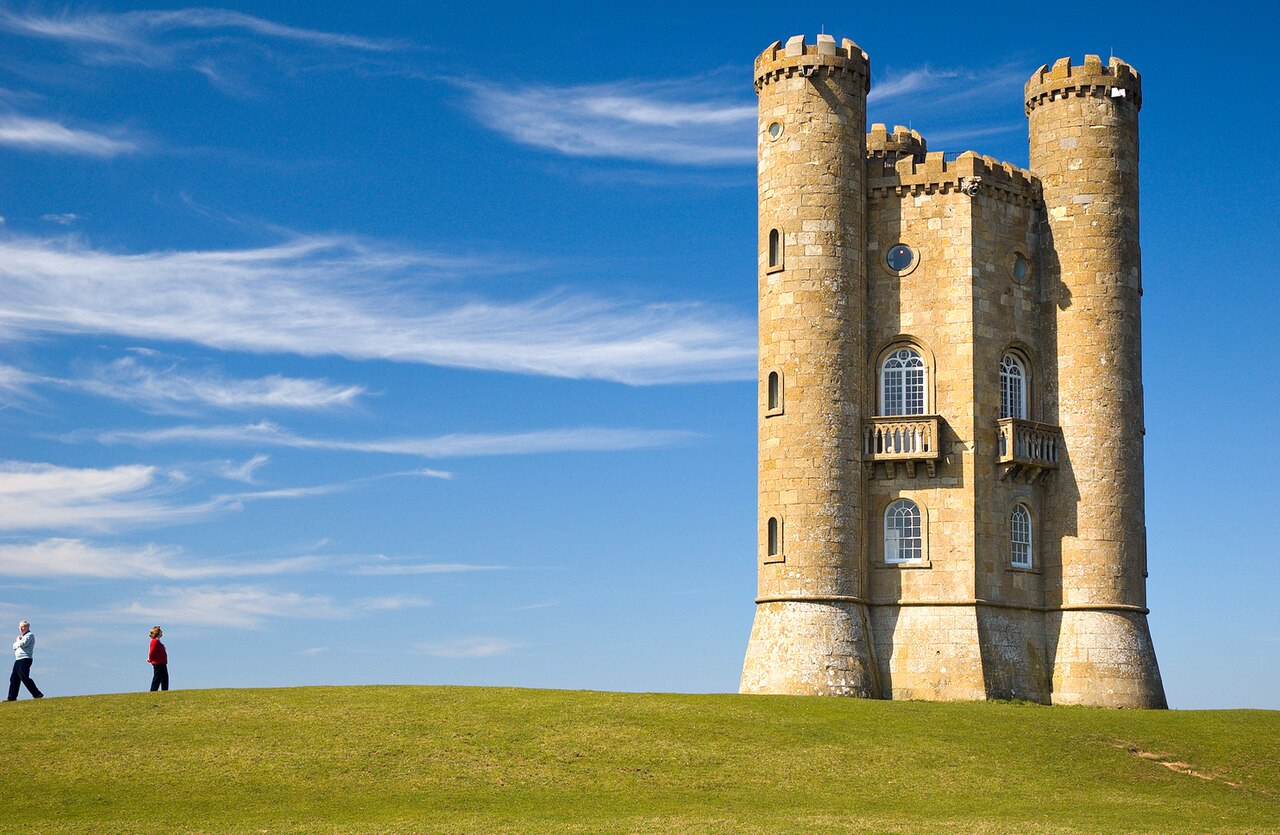Broadway Tower surrounded by green Cotswold countryside