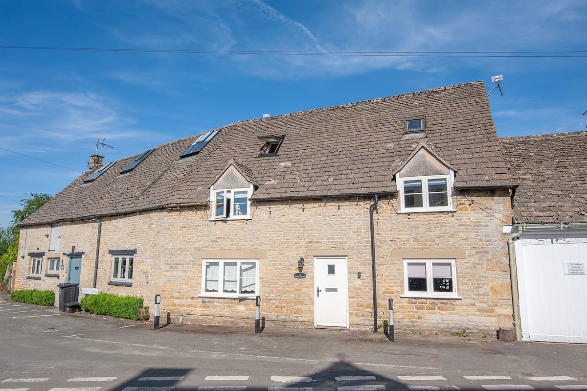 Stone exterior of Manor Cottage